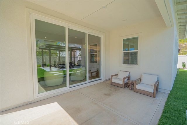 29768 Camino La Perdiz, Valencia, CA 91354