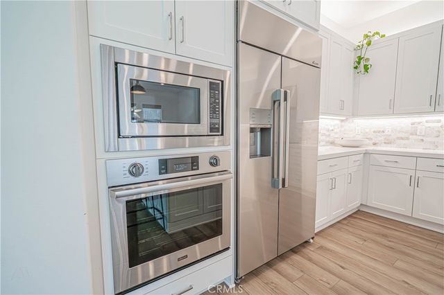 29768 Camino La Perdiz, Valencia, CA 91354