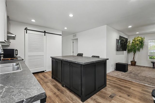 3666 Lost Hills Drive, Las Vegas, NV 89122