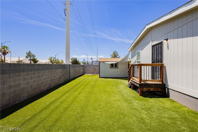3666 Lost Hills Drive, Las Vegas, NV 89122