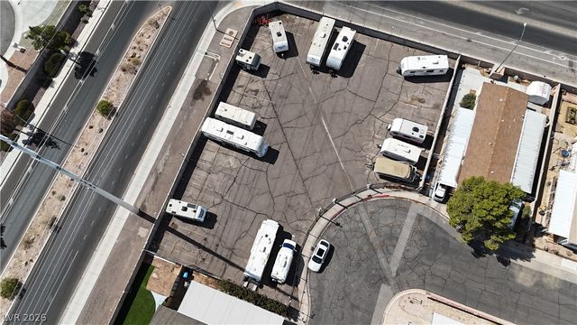3666 Lost Hills Drive, Las Vegas, NV 89122