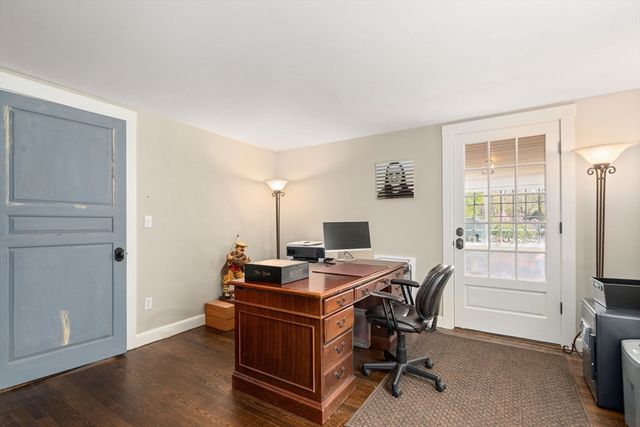 845 North, Walpole, MA 02081