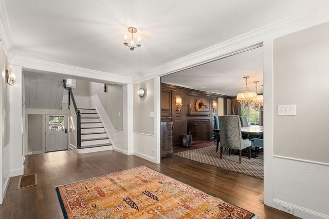 845 North, Walpole, MA 02081