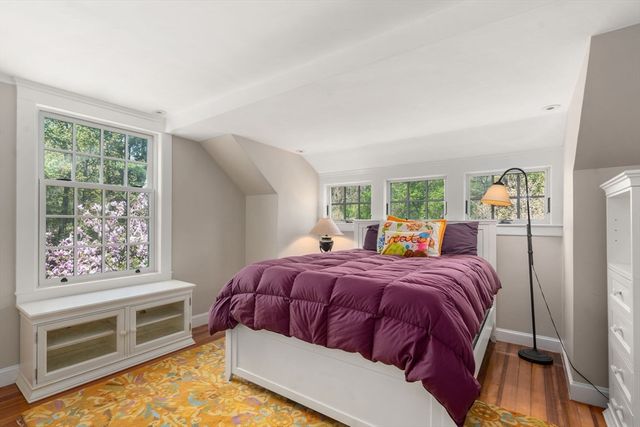 845 North, Walpole, MA 02081