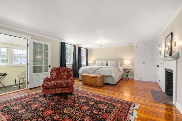 845 North, Walpole, MA 02081