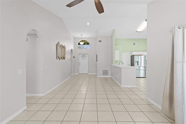 40045 PALM STREET, Lady Lake, FL 32159