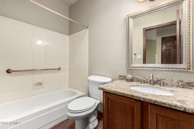 6725 S TAYLOR Drive, Tempe, AZ 85283