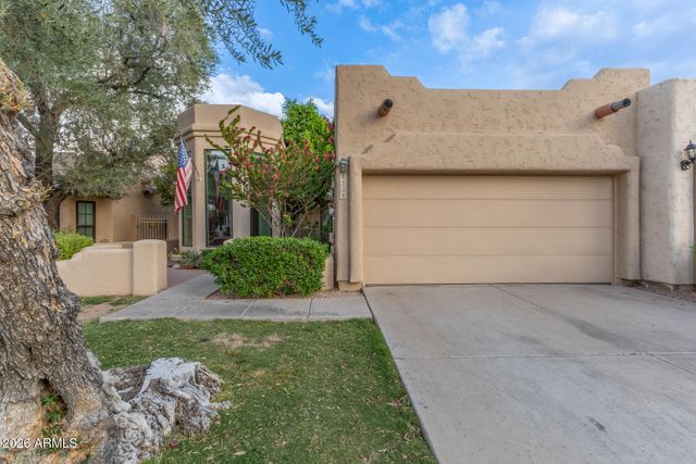 6725 S TAYLOR Drive, Tempe, AZ 85283