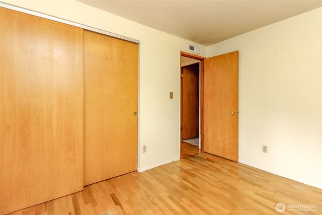 2709 SW 332nd Place, Federal Way, WA 98023