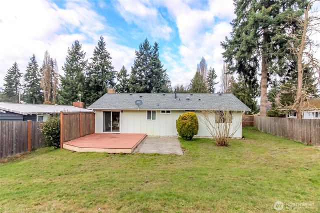 2709 SW 332nd Place, Federal Way, WA 98023