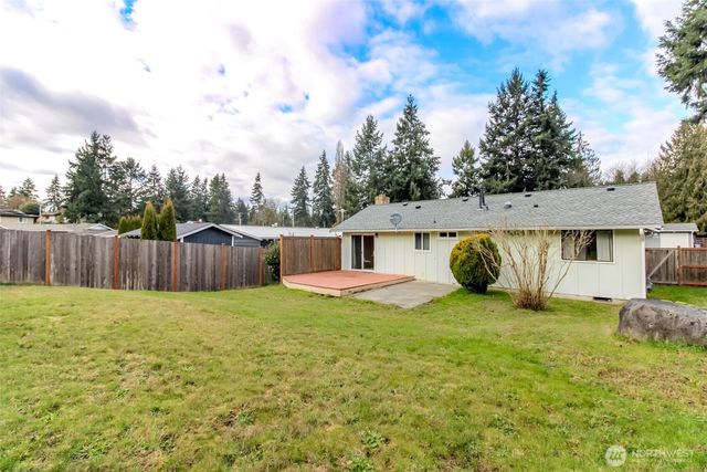 2709 SW 332nd Place, Federal Way, WA 98023