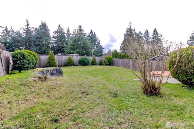 2709 SW 332nd Place, Federal Way, WA 98023