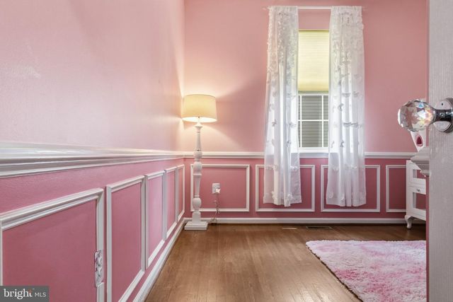 5061 ROYAL BIRKDALE AVE, Waldorf, MD 20602