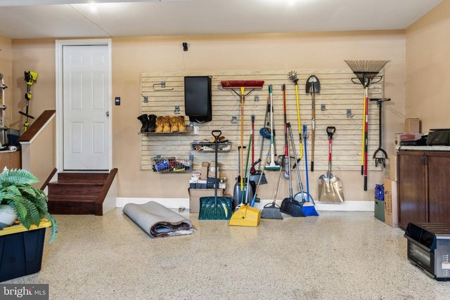 5061 ROYAL BIRKDALE AVE, Waldorf, MD 20602