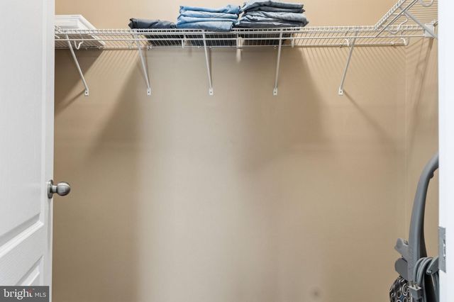 5061 ROYAL BIRKDALE AVE, Waldorf, MD 20602