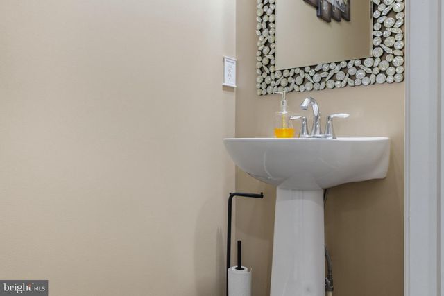 5061 ROYAL BIRKDALE AVE, Waldorf, MD 20602