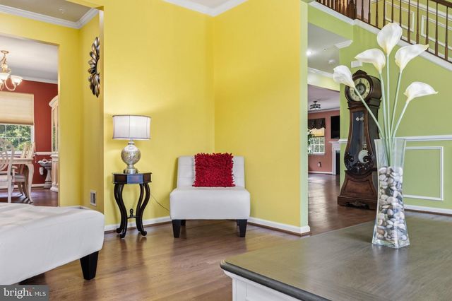 5061 ROYAL BIRKDALE AVE, Waldorf, MD 20602