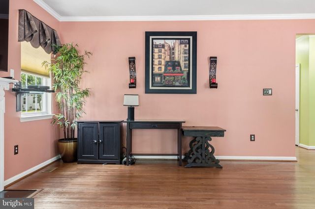 5061 ROYAL BIRKDALE AVE, Waldorf, MD 20602