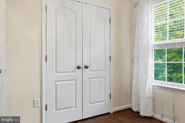 5061 ROYAL BIRKDALE AVE, Waldorf, MD 20602