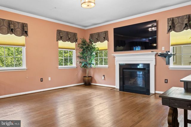 5061 ROYAL BIRKDALE AVE, Waldorf, MD 20602