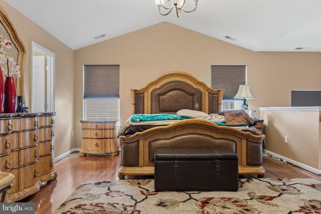 5061 ROYAL BIRKDALE AVE, Waldorf, MD 20602