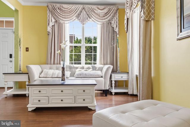 5061 ROYAL BIRKDALE AVE, Waldorf, MD 20602