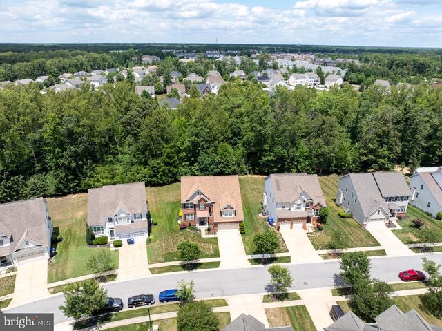 5061 ROYAL BIRKDALE AVE, Waldorf, MD 20602