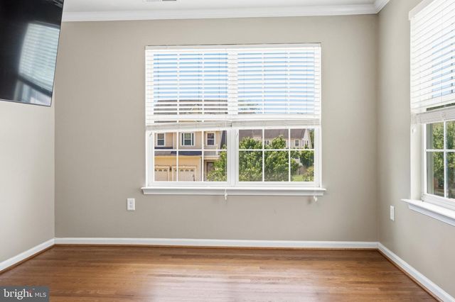5061 ROYAL BIRKDALE AVE, Waldorf, MD 20602
