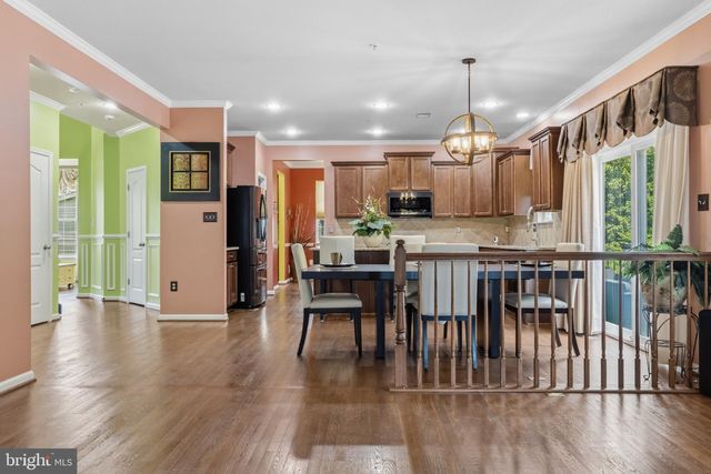 5061 ROYAL BIRKDALE AVE, Waldorf, MD 20602