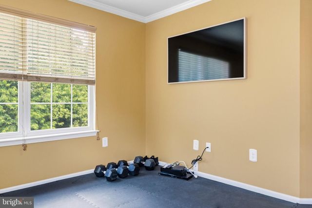 5061 ROYAL BIRKDALE AVE, Waldorf, MD 20602