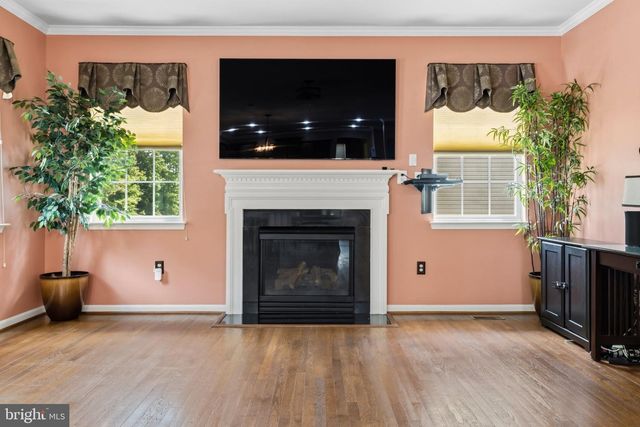 5061 ROYAL BIRKDALE AVE, Waldorf, MD 20602