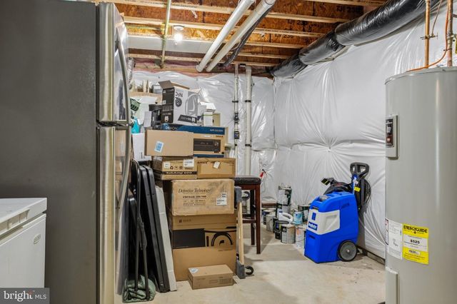 5061 ROYAL BIRKDALE AVE, Waldorf, MD 20602