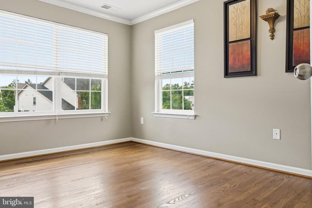 5061 ROYAL BIRKDALE AVE, Waldorf, MD 20602