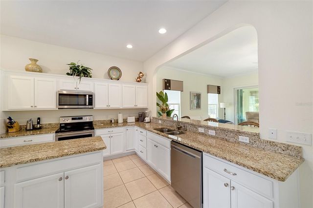 10948 SE 167TH PLACE, Summerfield, FL 34491