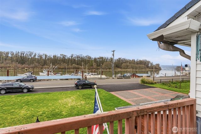 6114 Willow Grove Road, Longview, WA 98632