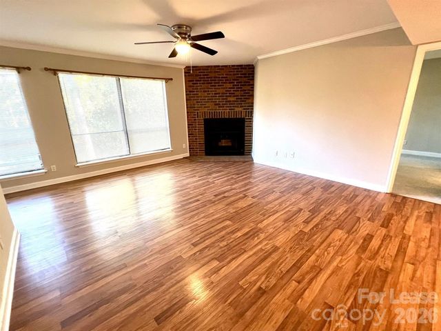 1600 Sharon Road W 4, Charlotte, NC 28210