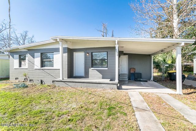 5620 BAGNAL Road, Jacksonville, FL 32205