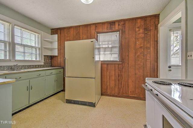 205 Mullins Street, Kingsport, TN 37665