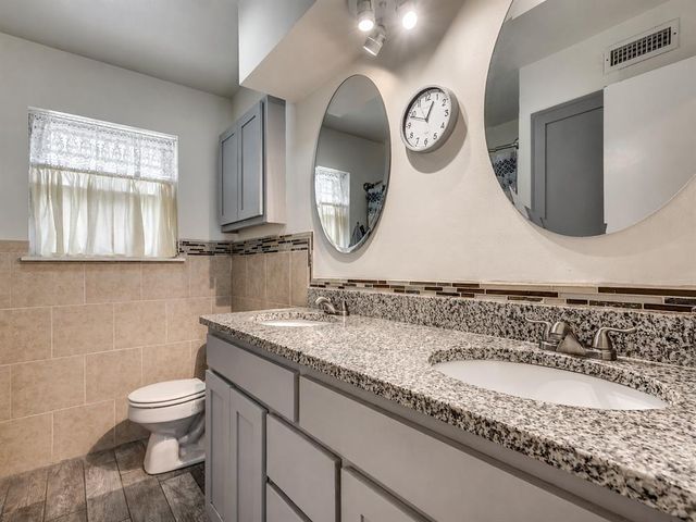 1205 SW 55th Street, Oklahoma City, OK 73109