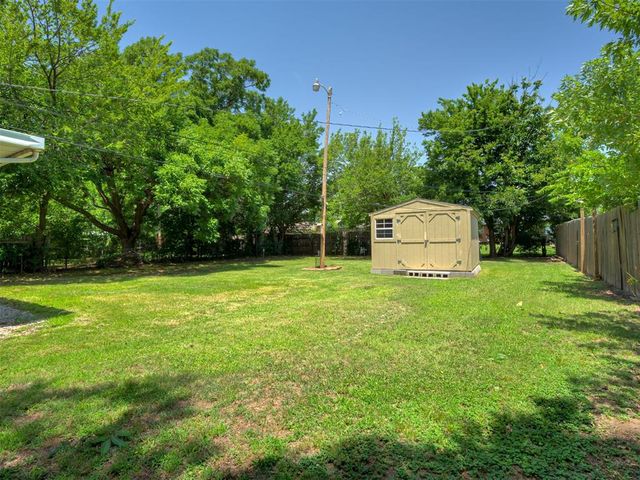 1205 SW 55th Street, Oklahoma City, OK 73109