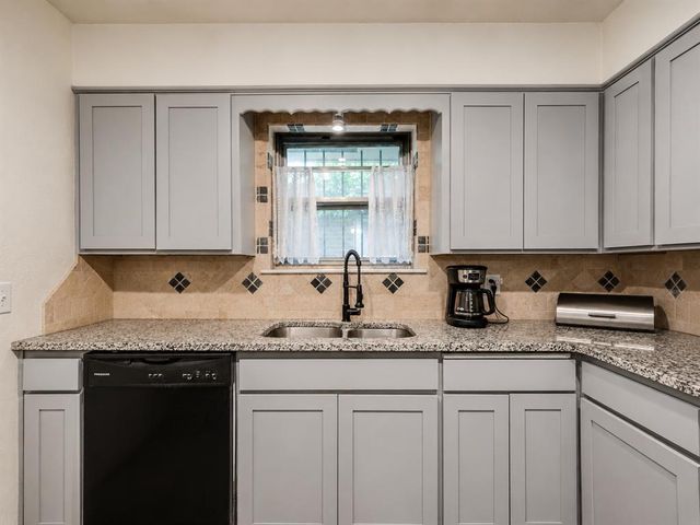 1205 SW 55th Street, Oklahoma City, OK 73109