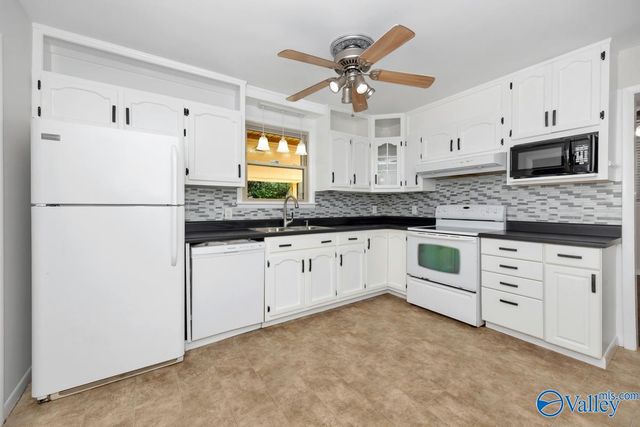 523 Harolds Drive, Huntsville, AL 35806