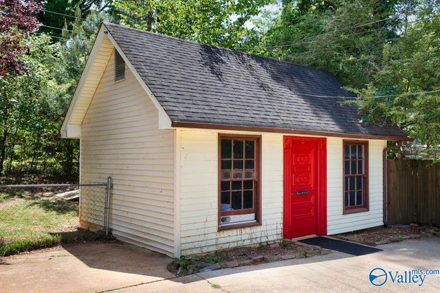 523 Harolds Drive, Huntsville, AL 35806