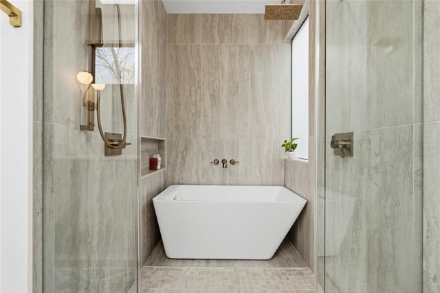 2306 S 2nd ST, Austin, TX 78704