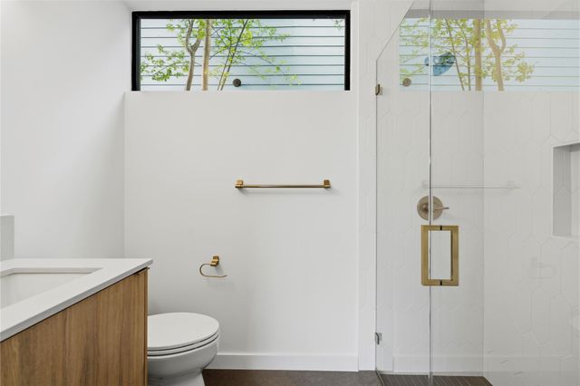 2306 S 2nd ST, Austin, TX 78704