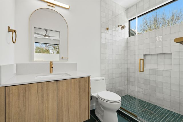 2306 S 2nd ST, Austin, TX 78704