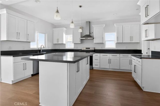 16015 Ceres Avenue, Fontana, CA 92335