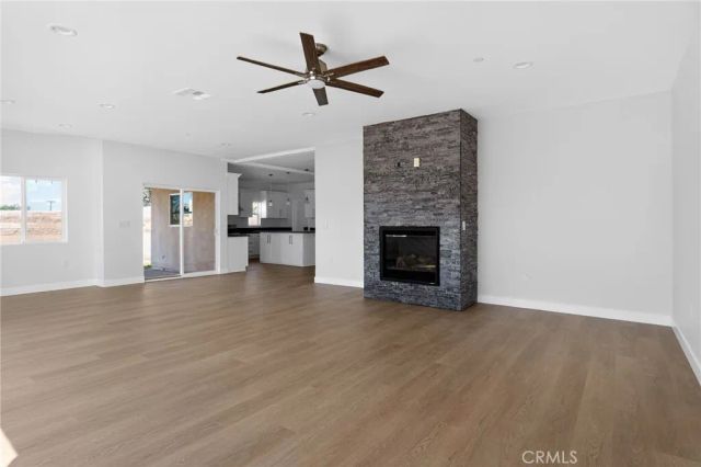 16015 Ceres Avenue, Fontana, CA 92335