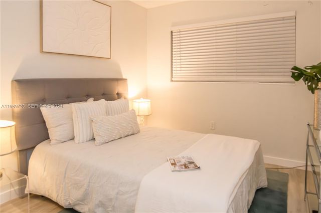 6675 W 4th Ave 203, Hialeah, FL 33012