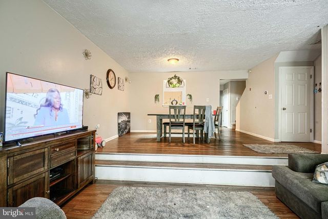 24 KINGS WHARF PL, Waldorf, MD 20602